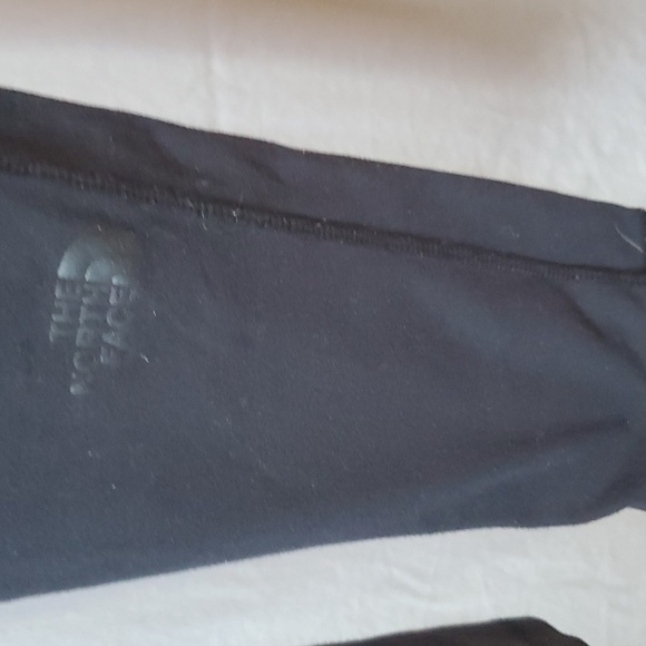 The North Face leggings. - Picture 4 of 8